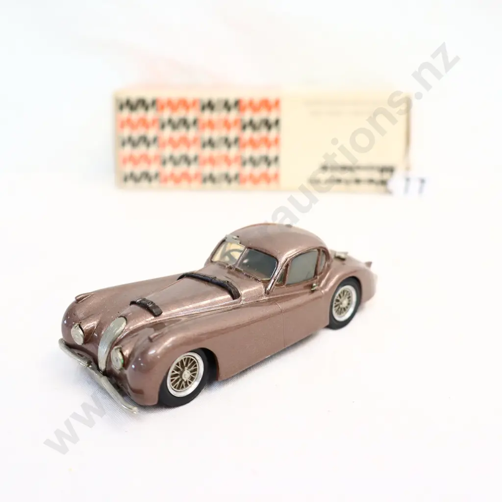 1/43 Western Models Jaguar XK120 Image 1++