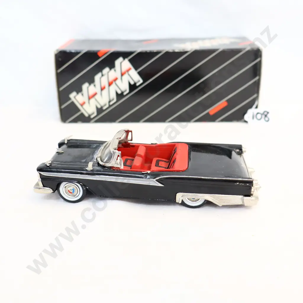 1/43 Western Models 1959 Ford Galaxie Skyliner Image 1++