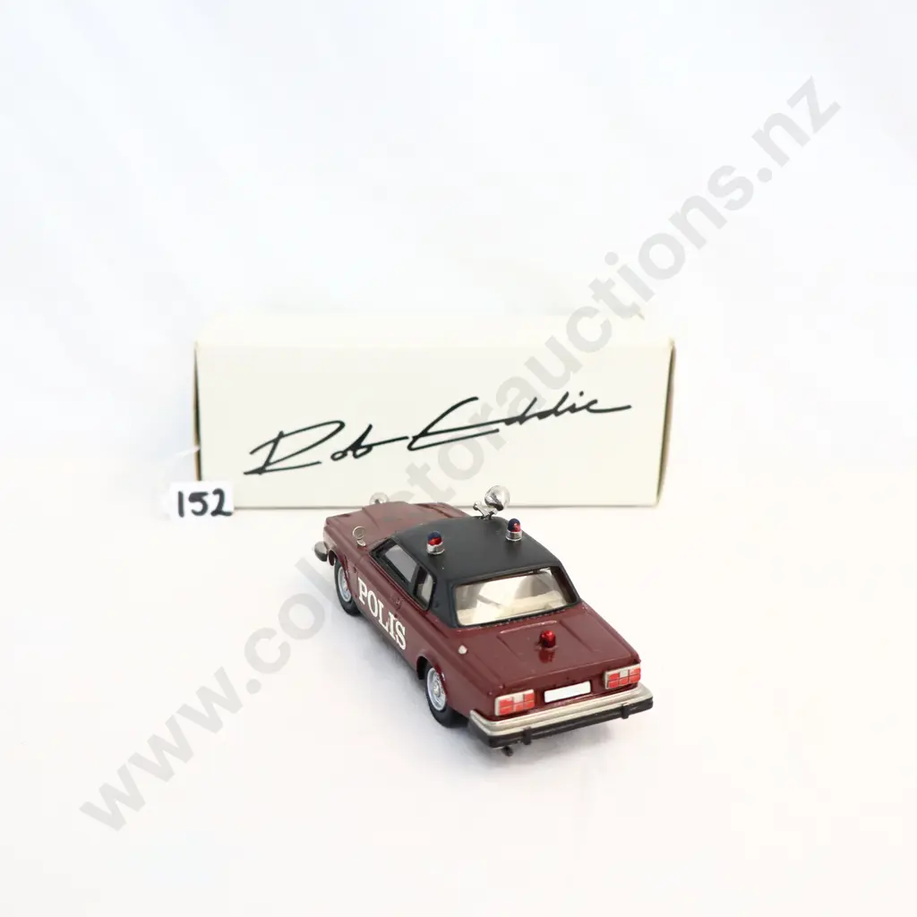 1/43 Rob Eddie 1977 Volvo 262C Image 1++