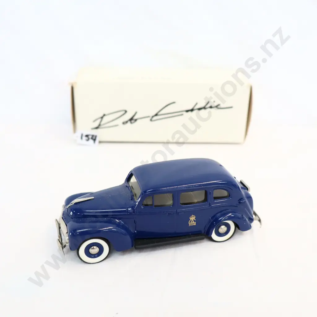 1/43 Rob Eddie 1950 Volvo PV831 Image 1++