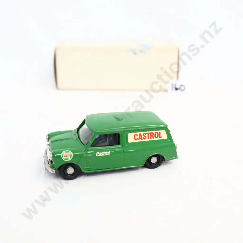1/43 British Motoring Classics Castrol Mini Van Image 1++