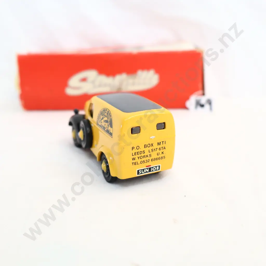 1/43 Somerville Models Ford E494C 5 CWT Van Image 1++