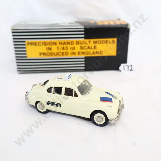 1/43 Gems And Cobwebs Models Jaguar Mk 2