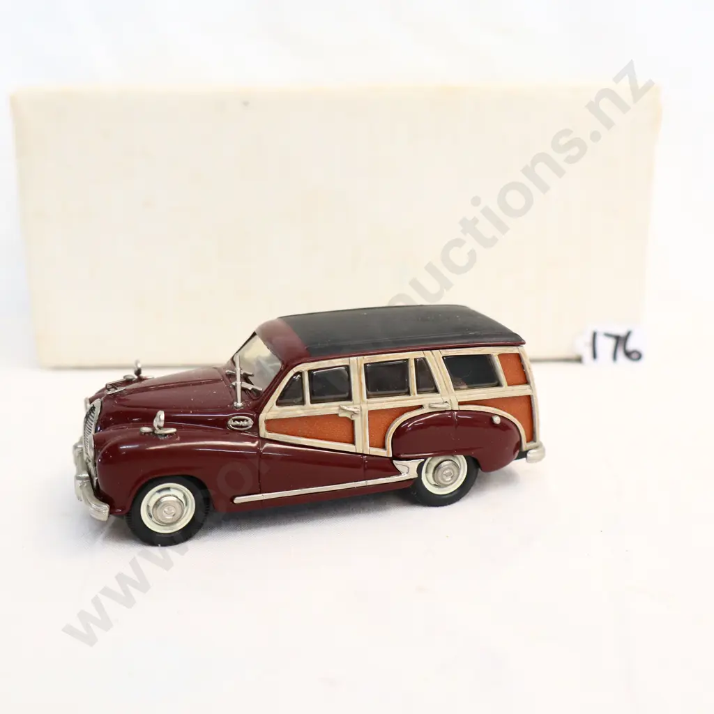 1/43 Kenna Models Hereford Woody Image 1++