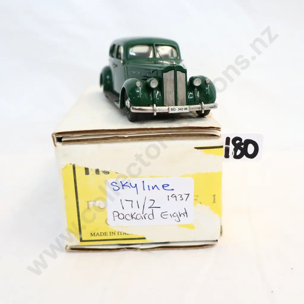 1/43 Skyline Models 1937 Packard Eight Image 1++