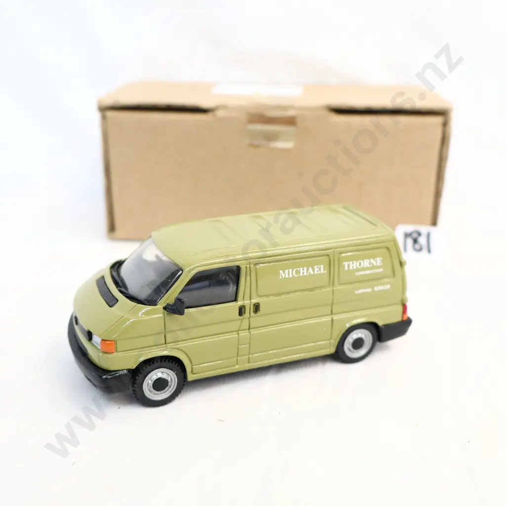 1/43 VW Van Image 1++
