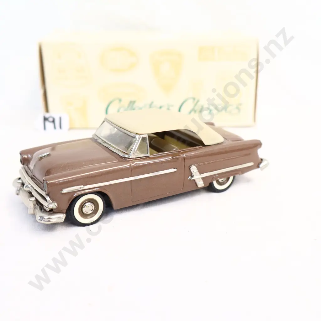1/43 Collector's Classics 1953 Ford Sunliner Image 1++