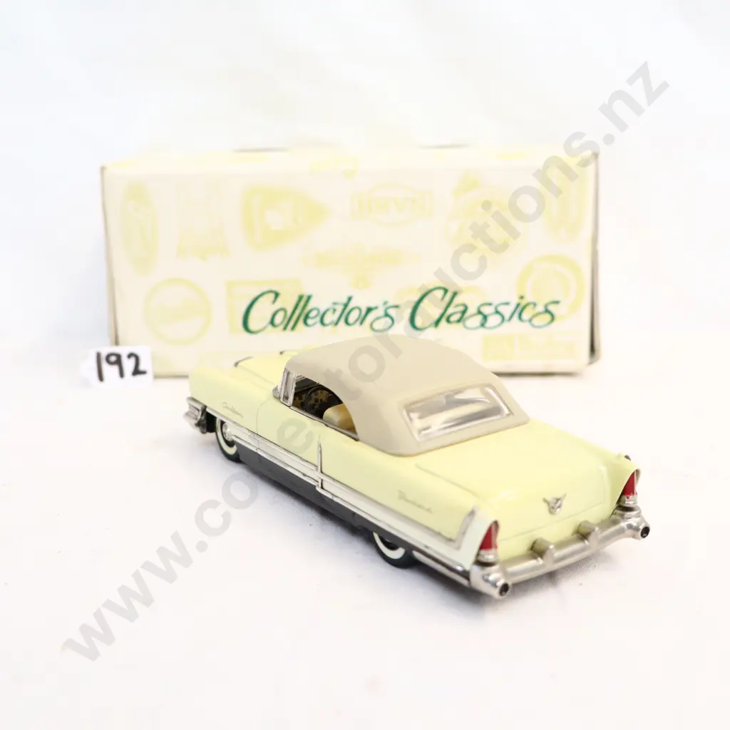 1/43 Collector's Classics 1956 Packard Caribbean Image 1++
