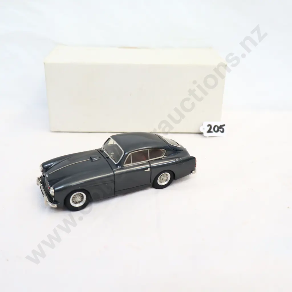 1/43 Four Wheel Models Austin Martin DB2 - 4 Image 1++