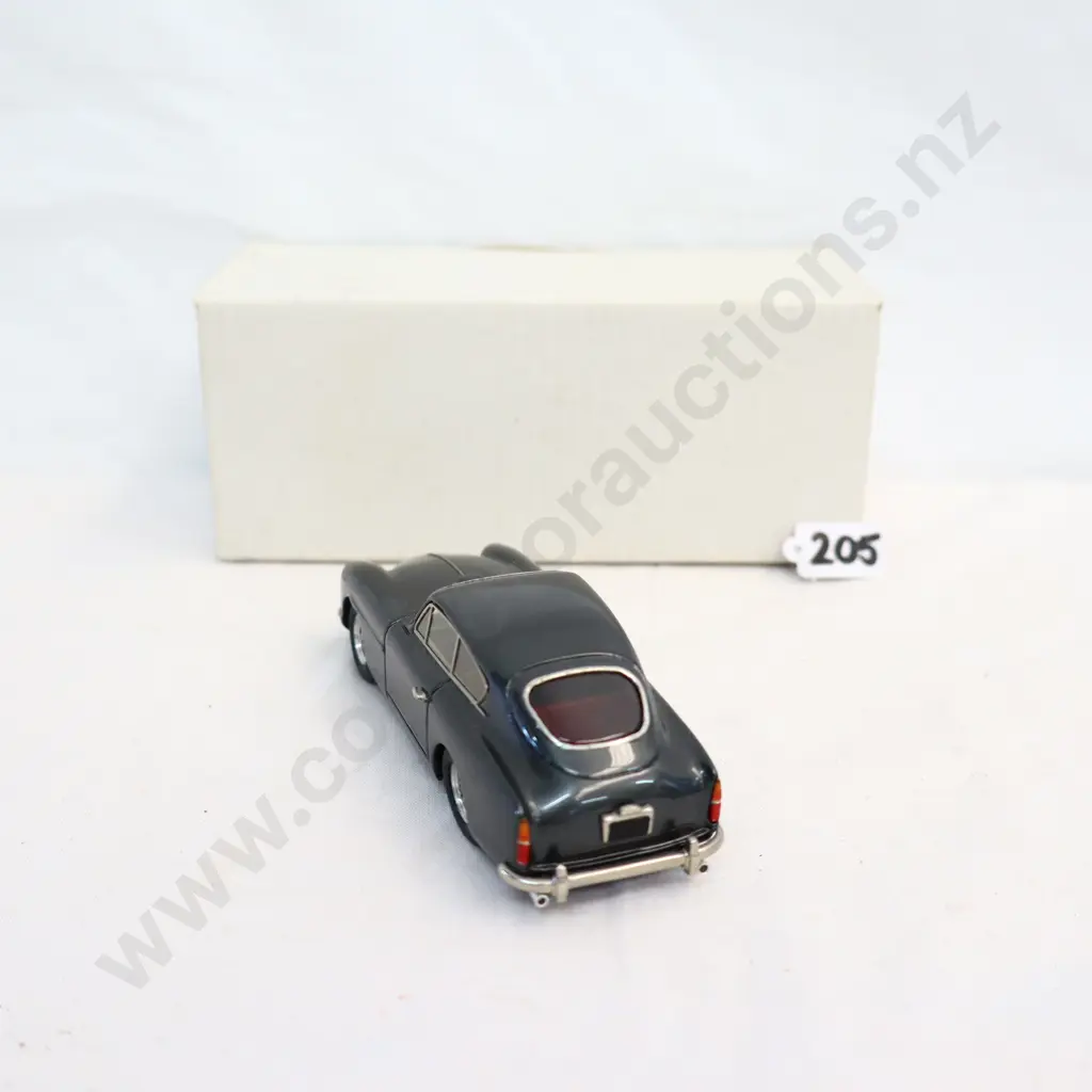 1/43 Four Wheel Models Austin Martin DB2 - 4 Image 1++
