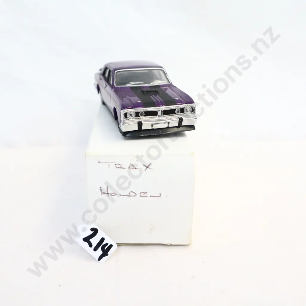 1/43 Trax Holden Image 1++