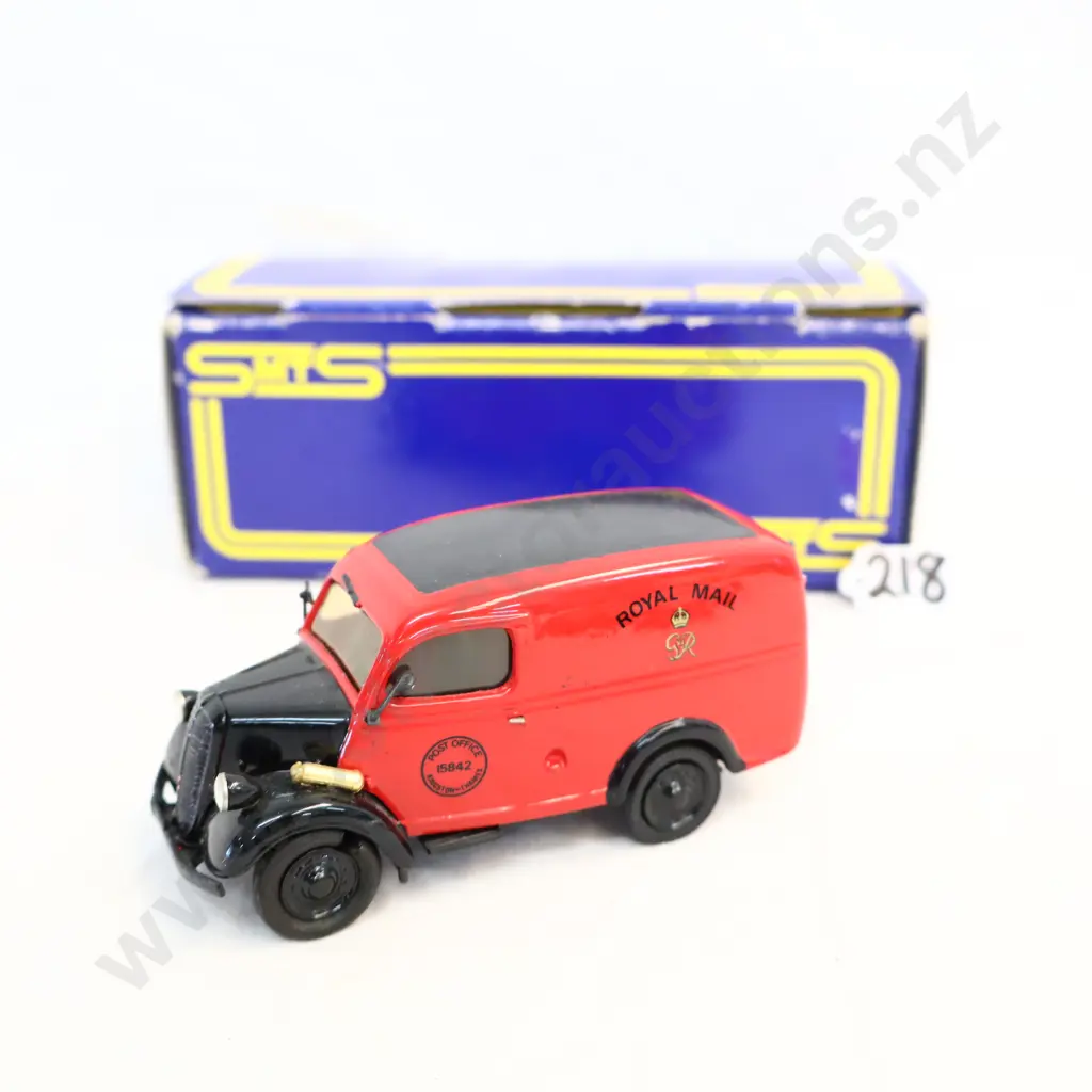 1/43 SMTS Models Ford E83W Image 1++