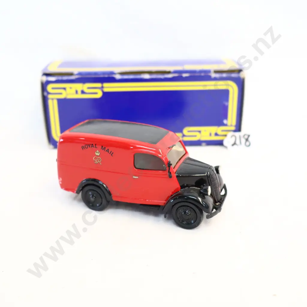 1/43 SMTS Models Ford E83W Image 1++