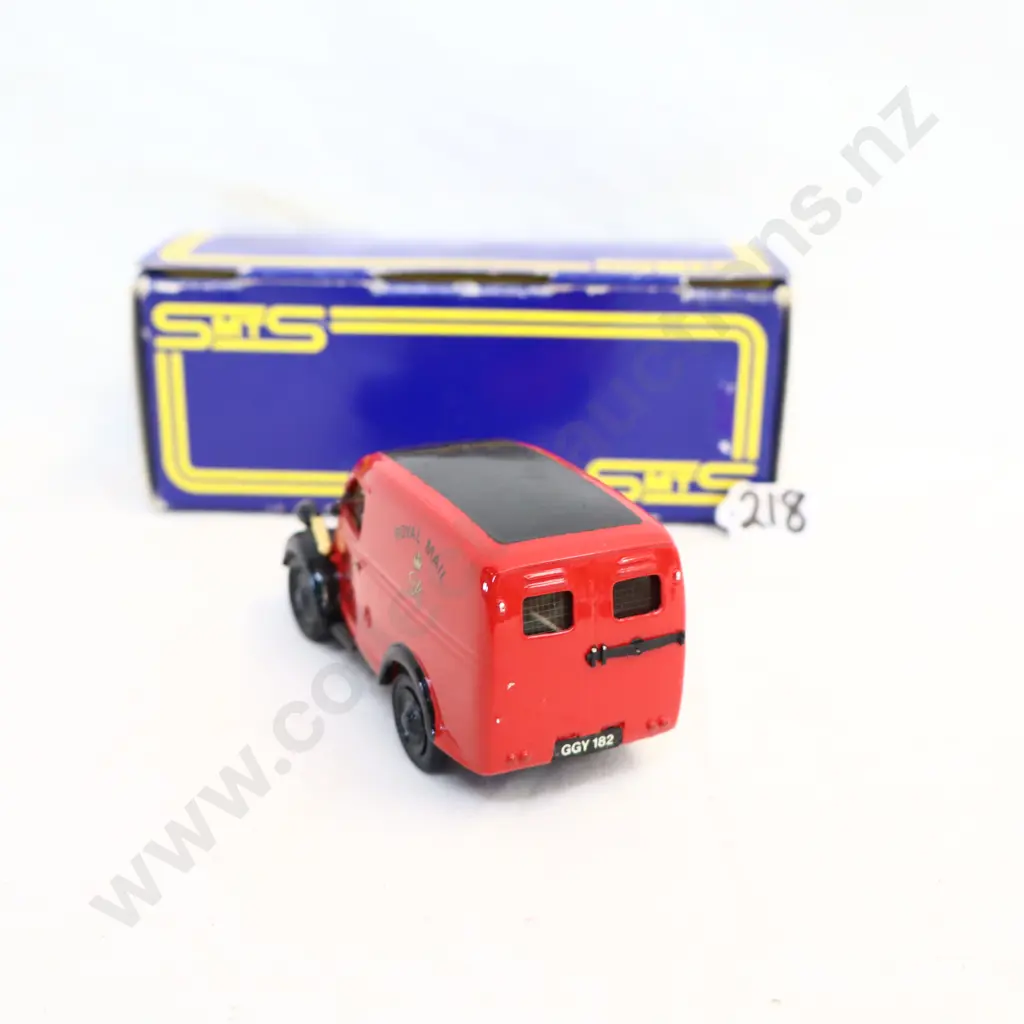 1/43 SMTS Models Ford E83W Image 1++