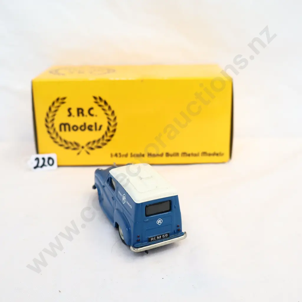 1/43 SRC Models Austin A35 Van Image 1++