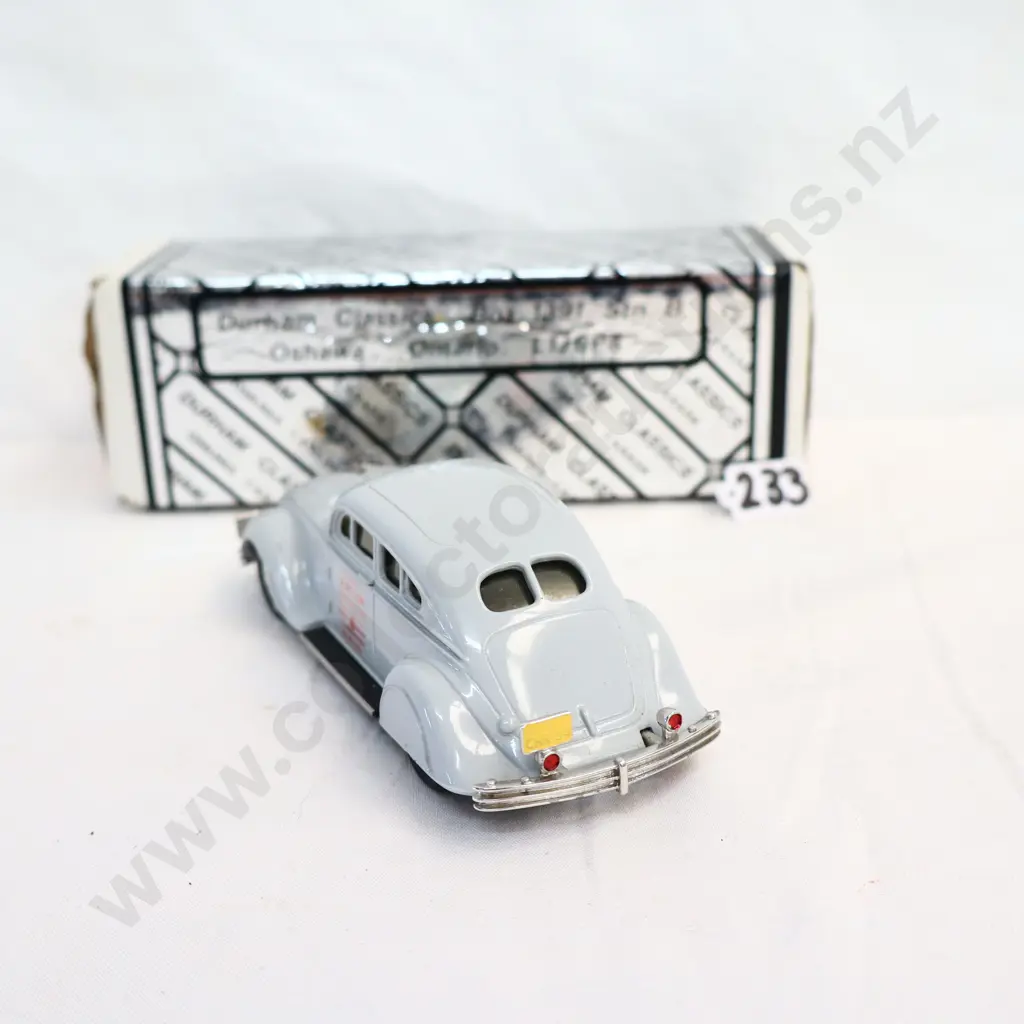 1/43 Durham Classics 1934 Chrysler Air Flow Image 1++
