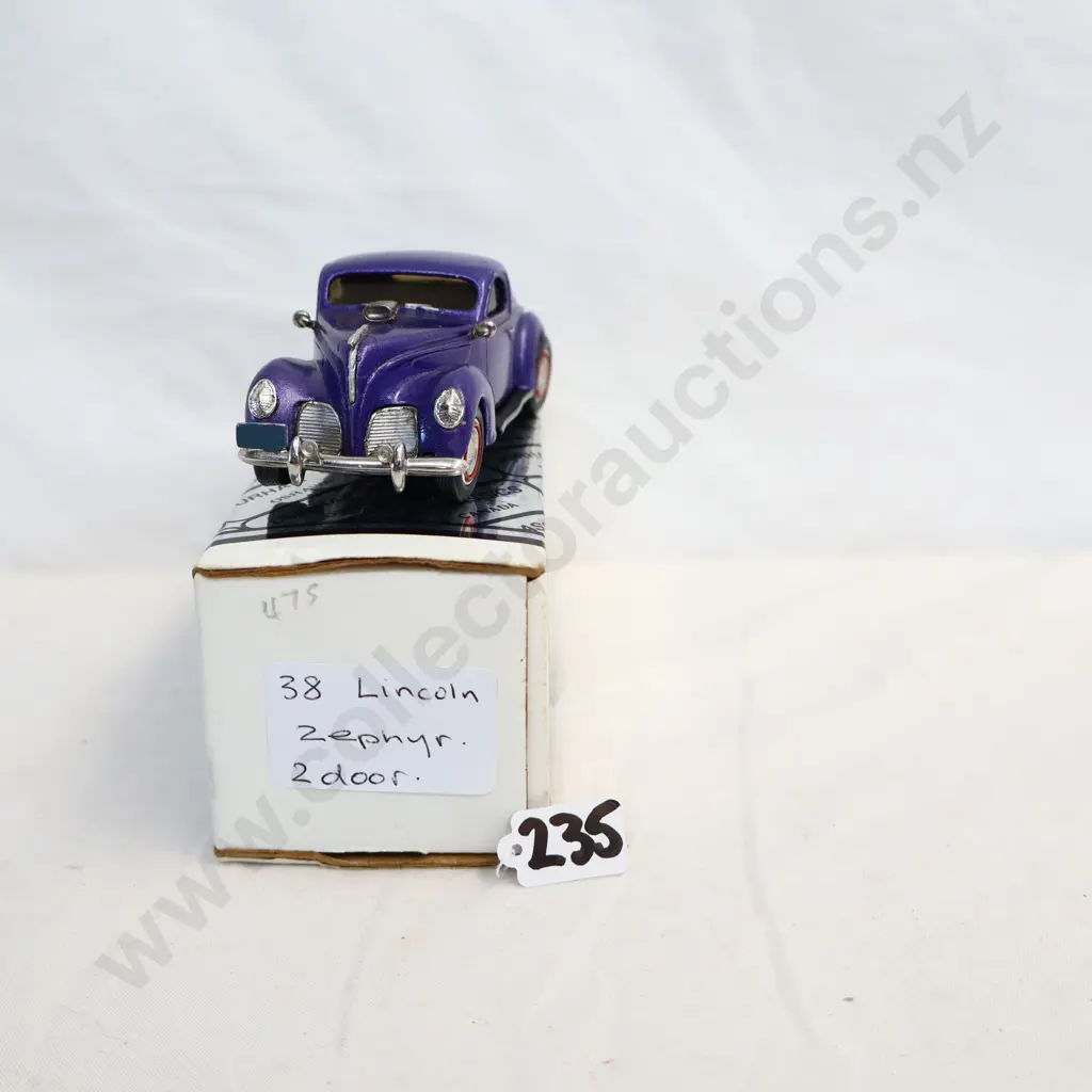 1/43 Durham Classics 1938 Lincoln Zephyr Image 1++