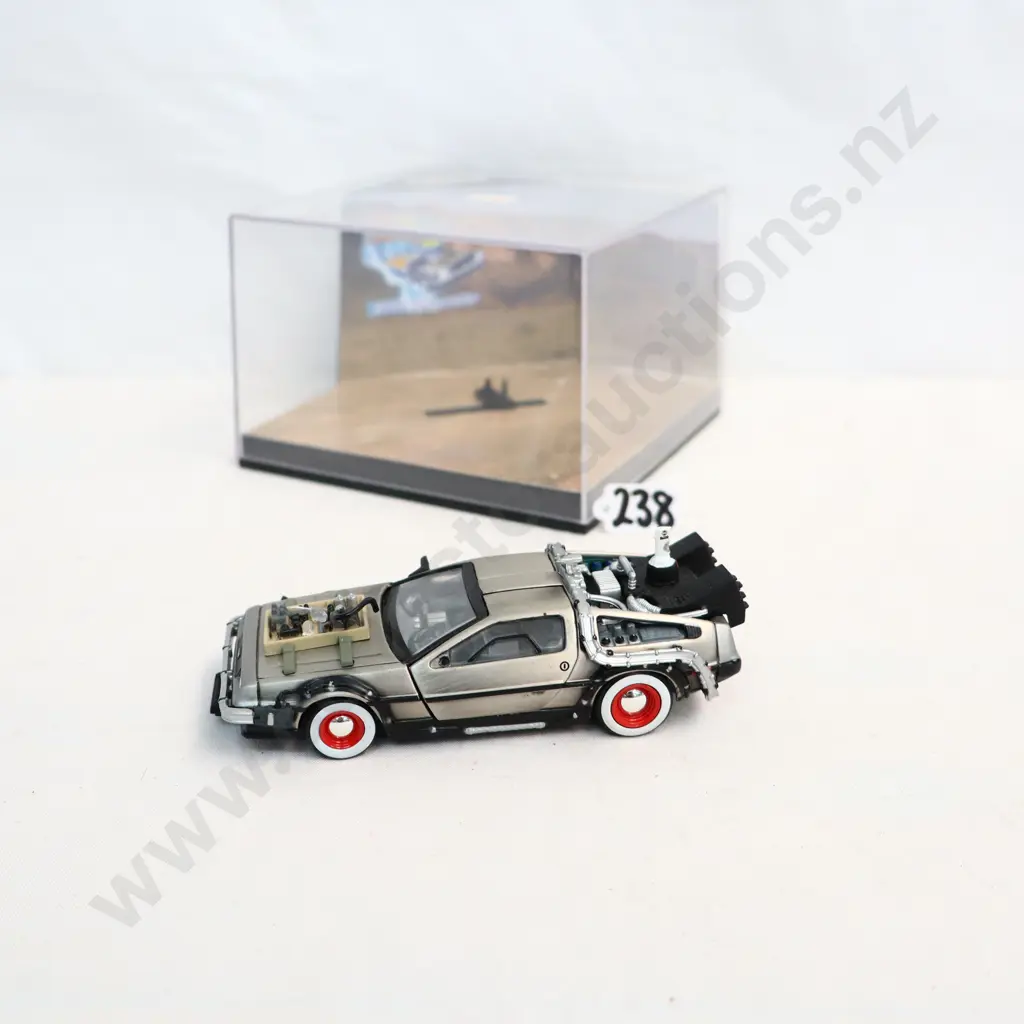 1/43 Vitesse DeLorean Image 1++