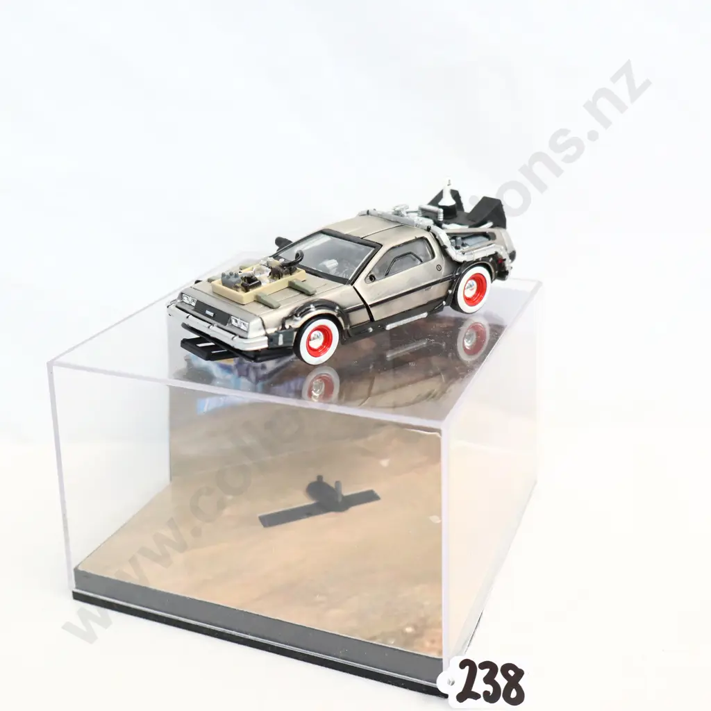 1/43 Vitesse DeLorean Image 1++