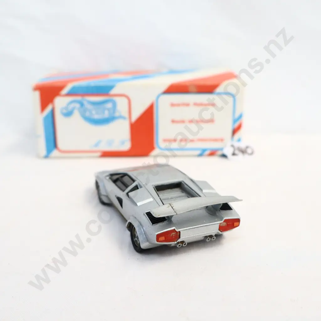 1/43 Record Models Lamborghini Countach Image 1++