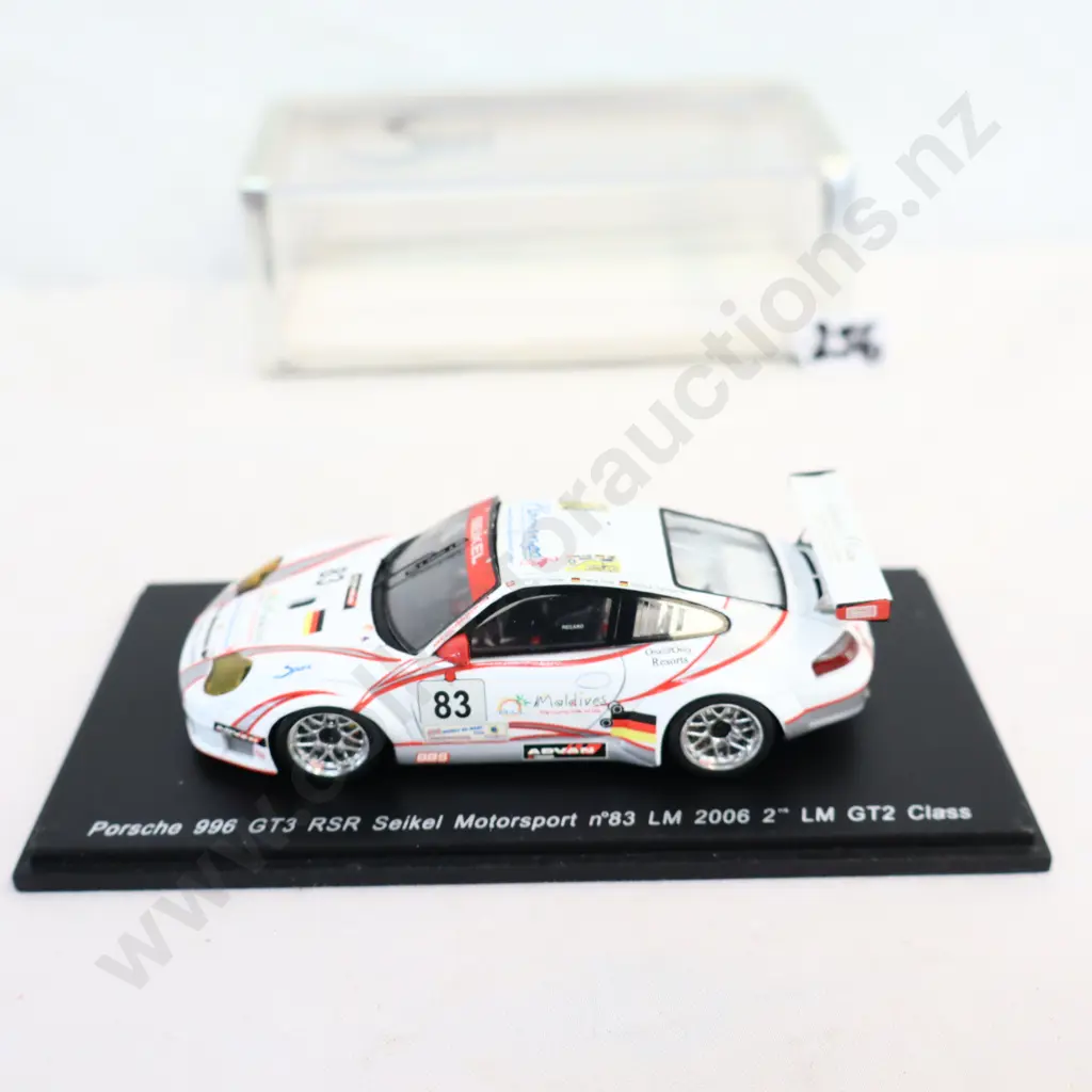 1/43 Spark Models Porsche 996 GT3 Image 1++
