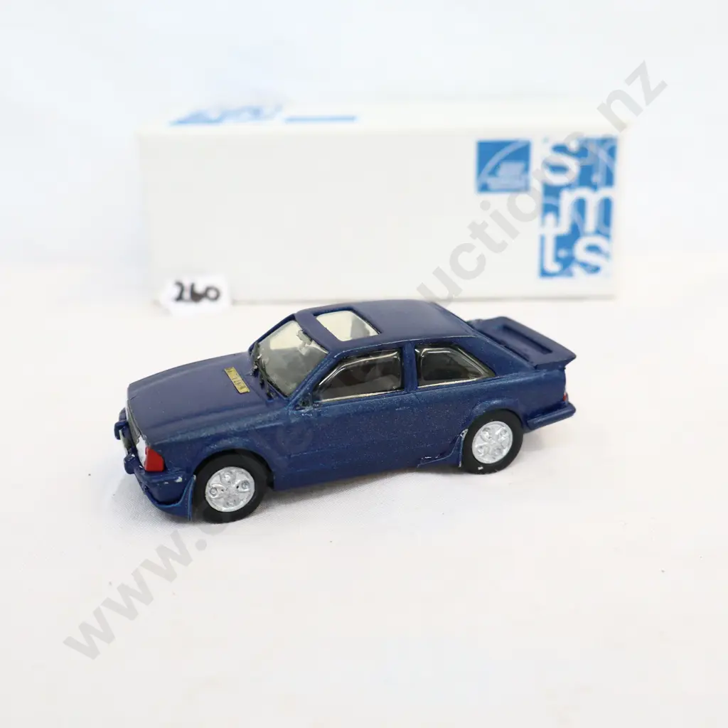 1/43 K & R Replicas Ford Escort XR3 Image 1++