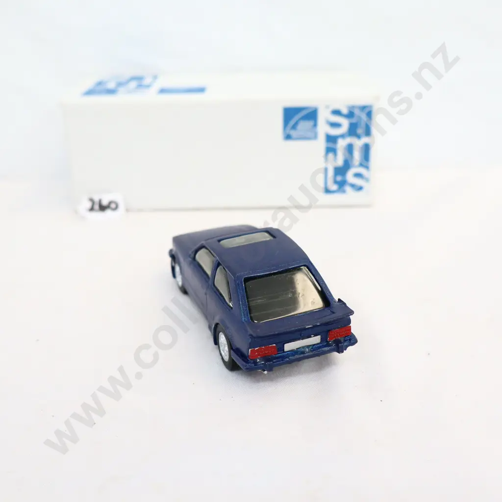 1/43 K & R Replicas Ford Escort XR3 Image 1++