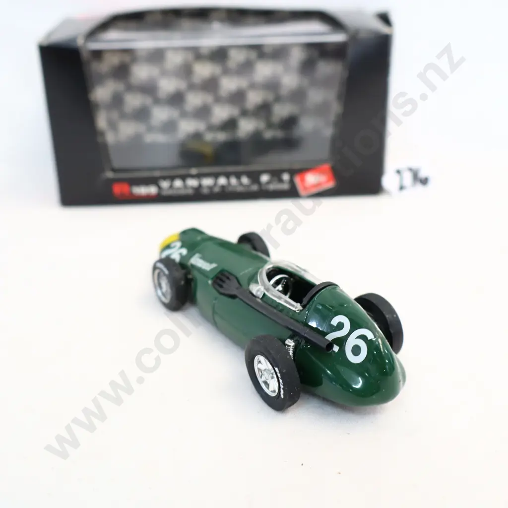 1/3 Brumm Models Vanwall F1 Image 1++