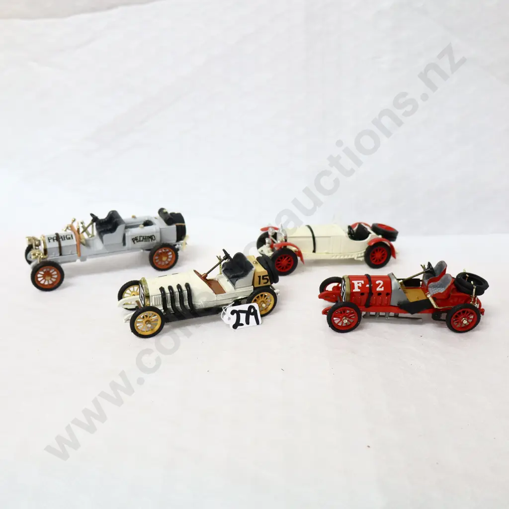 1/43 Model Cars x 4 Image 1++