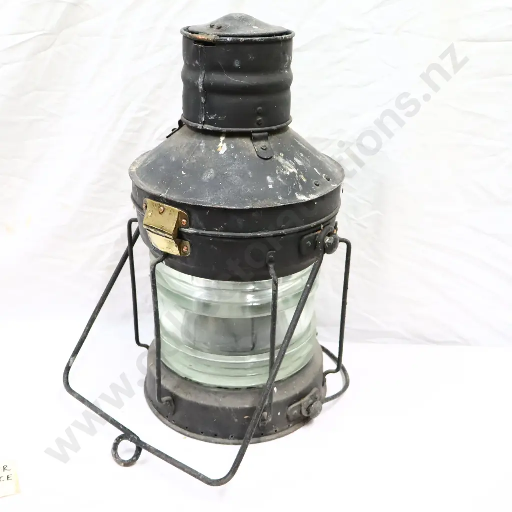 Antique Large Harbour Entrance Lamp Image 1++