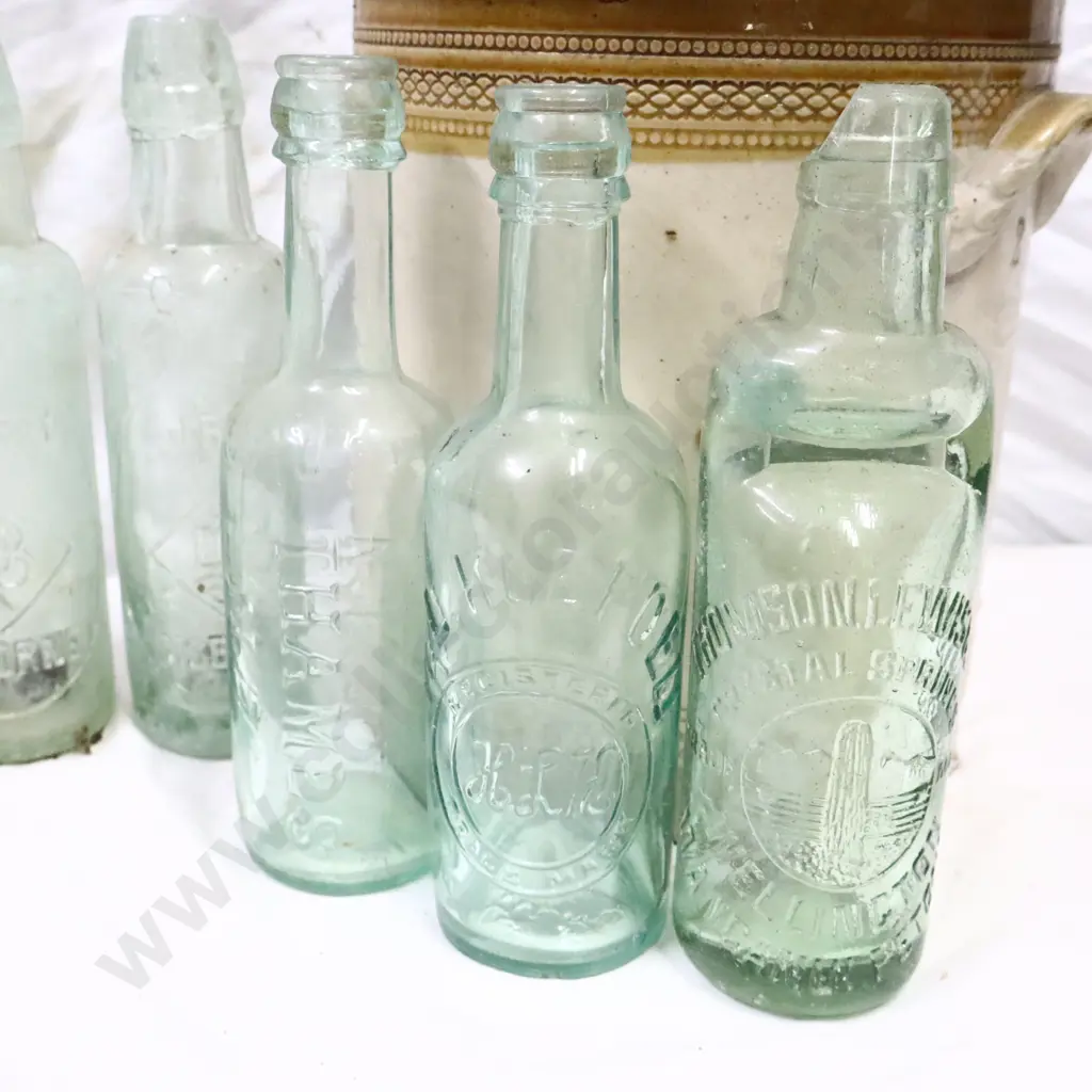 100s Of Antique Glass Stoppers, Handley Auckland Codd Bottles, DJ Barry Gisbourne Lamonts and Sauce Bottles Image 1++