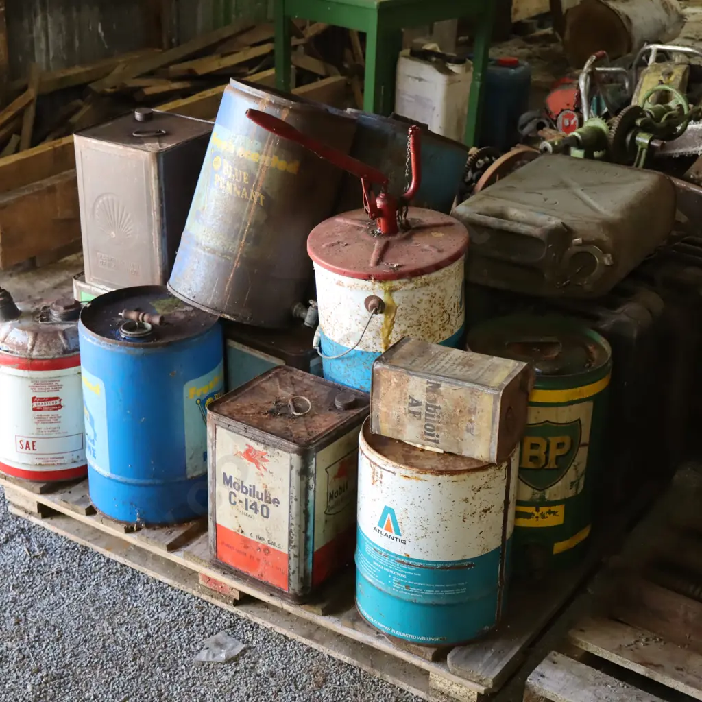 Pallet Load Of Oil Tins And Gerry Cans Image 1++