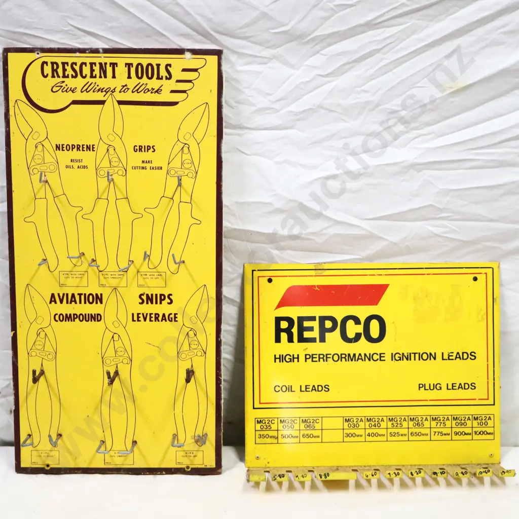 Cresent Tools And Repco Signs Image 1++