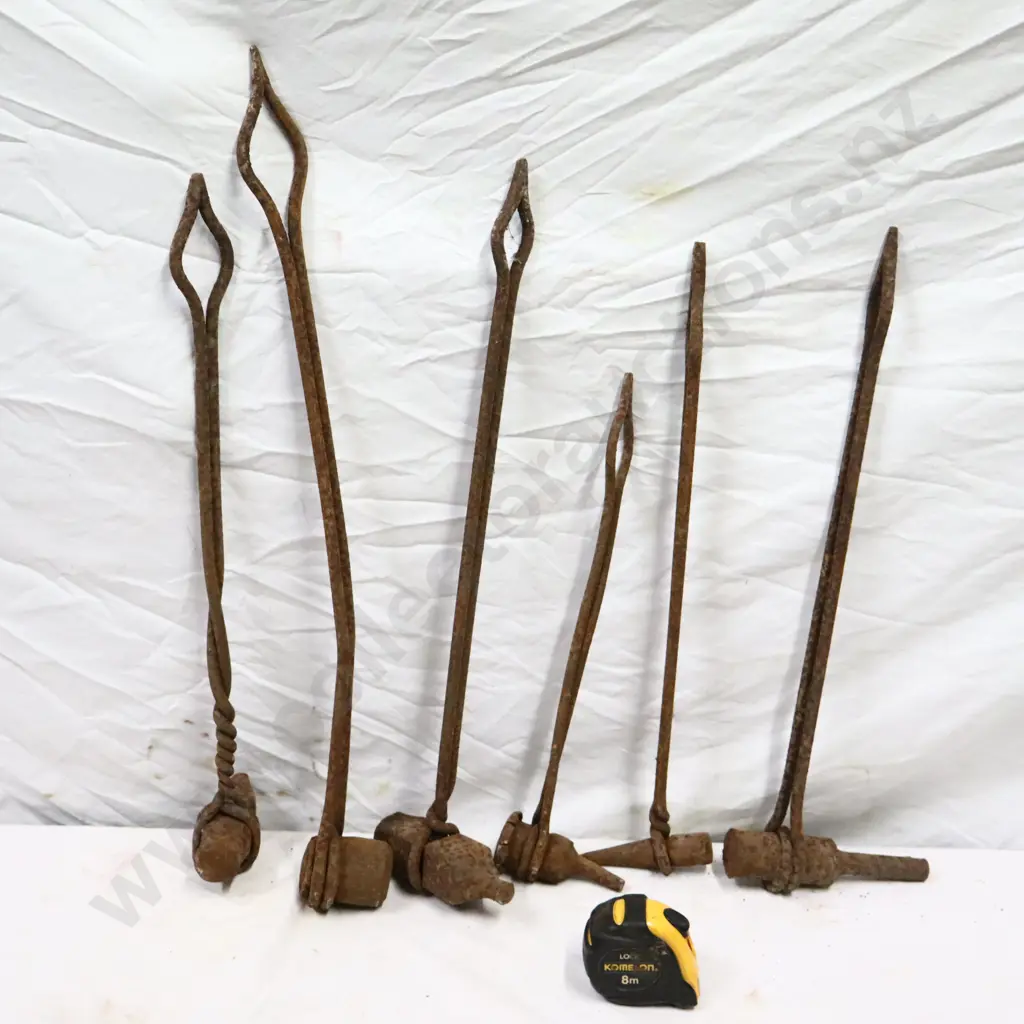 Black Smith Tools x 6 Image 1++