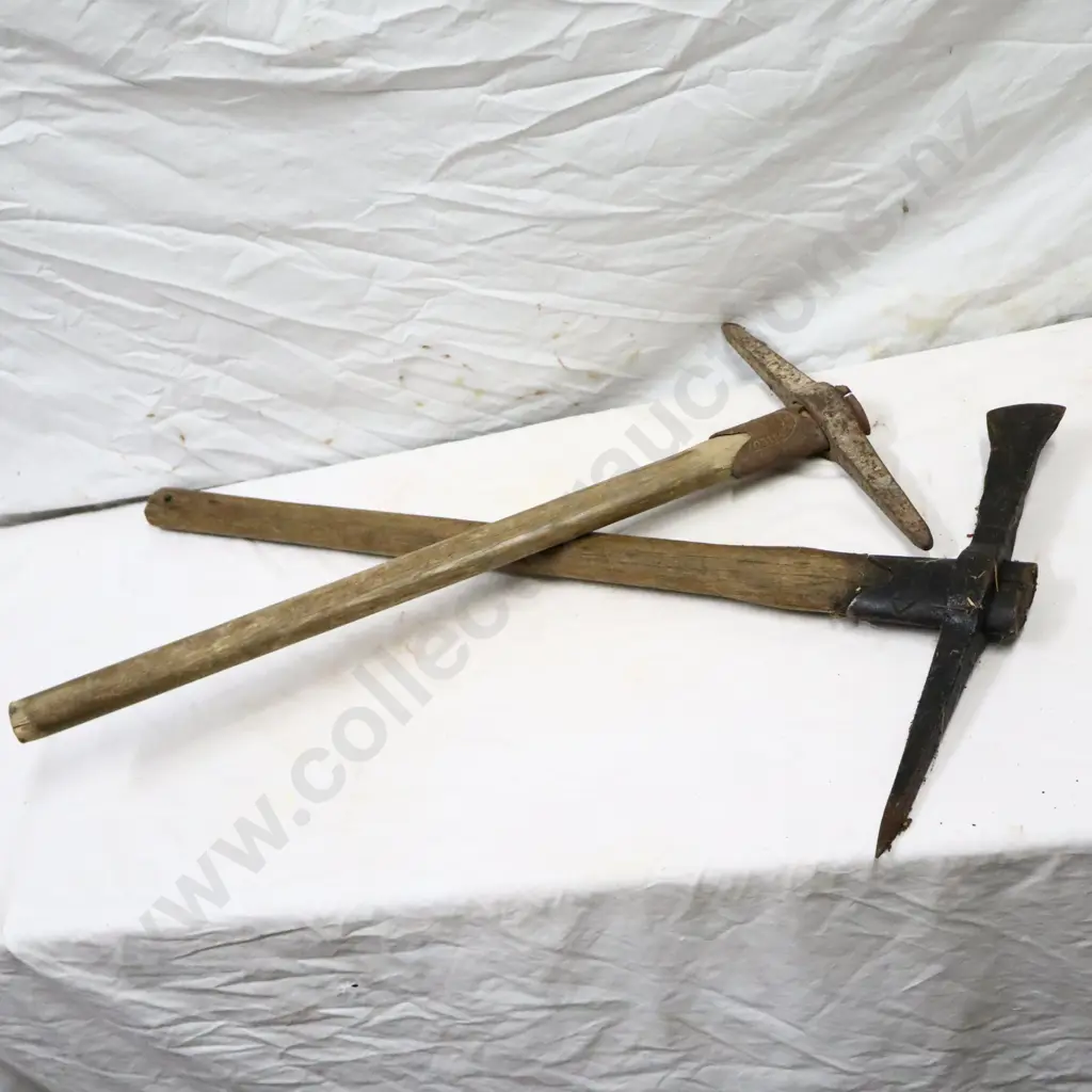 Early Handypick Limited Pick Axes x 2 Image 1++