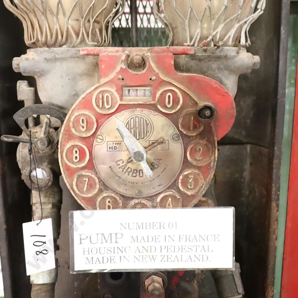 C1920s Carbox Petrol Bowser Image 1++