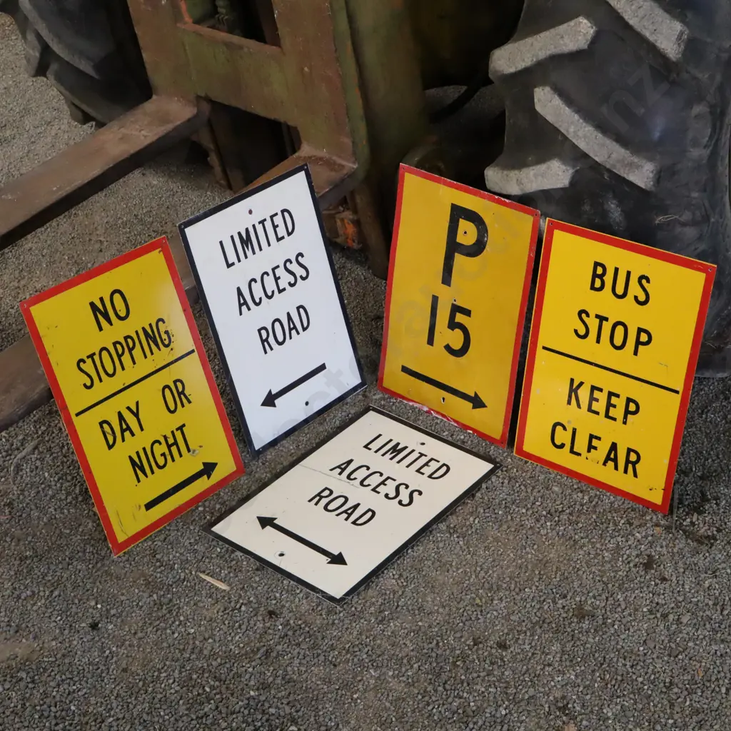 Tin Parking Signs Ect x 5 Image 1++