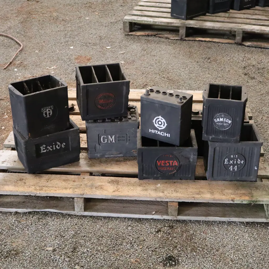 Lot of Old Car Batteries Various Brands x 9 Image 1++