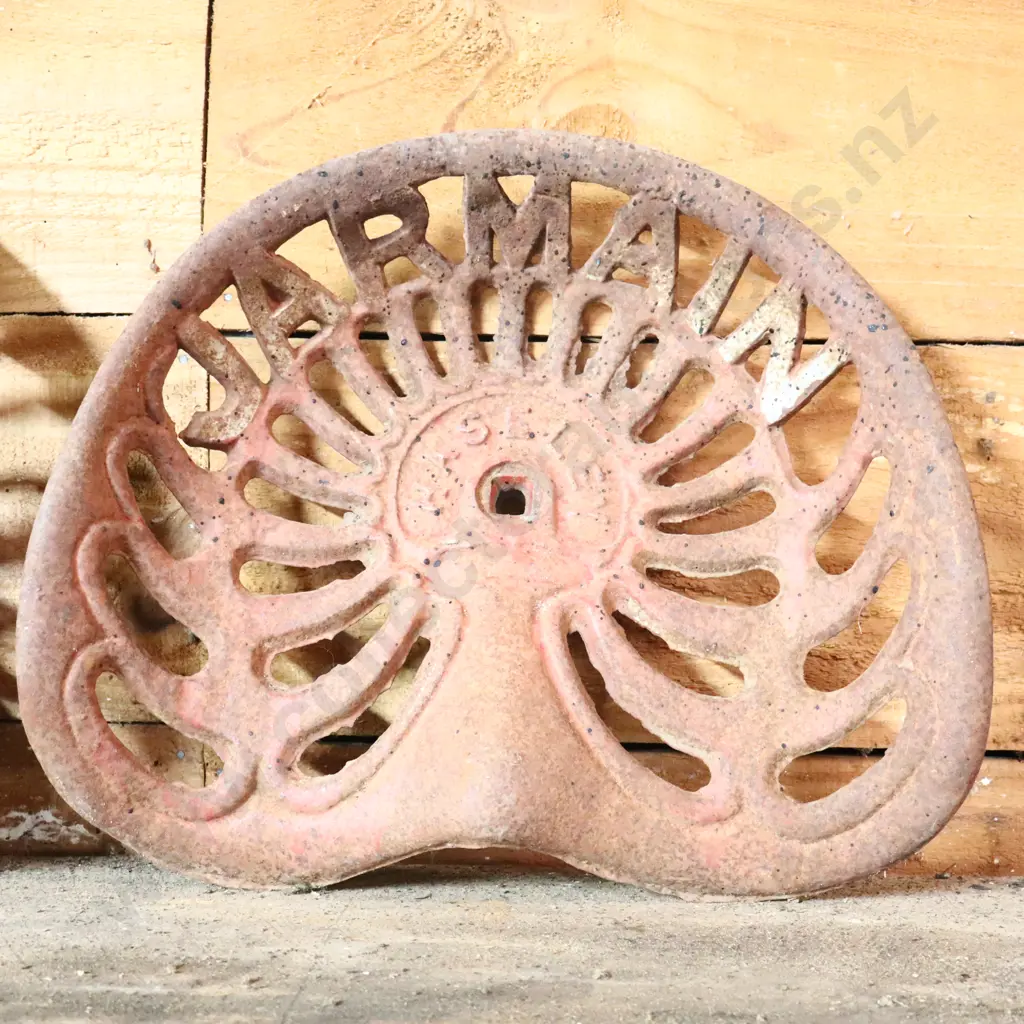 Cast Iron Jarmain Haseley And Boothmac Ch Ch Tractor Seats Image 1++