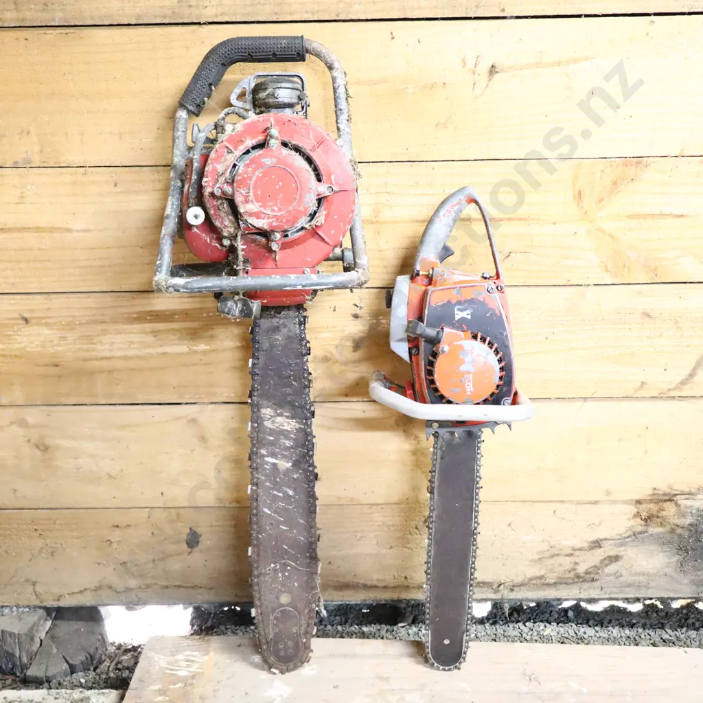 Vintage Unbranded And Homelite Chainsaws Image 1++
