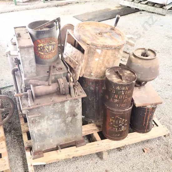 Pallet Air Gas Generator, Old Tins, Entinquishers And Seperators