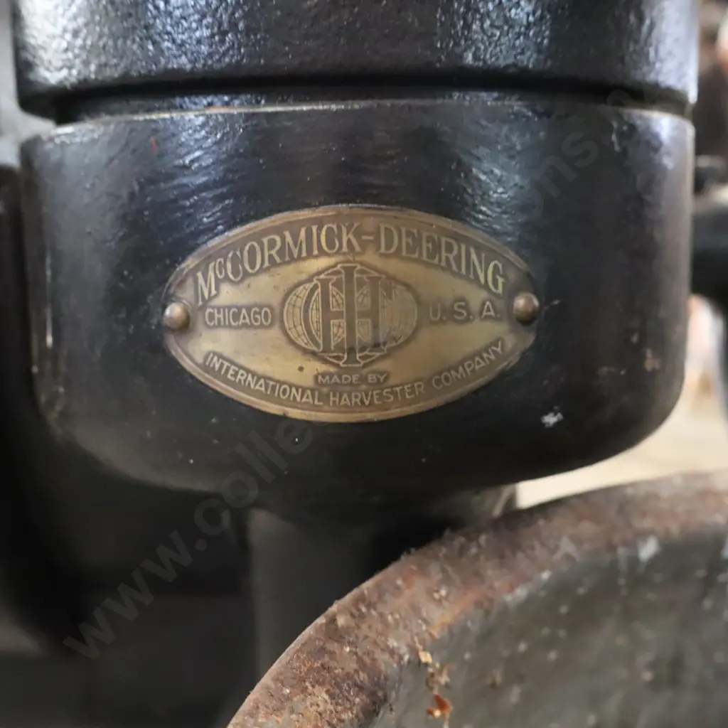 McCormick Deering Cream Seperator Image 1++