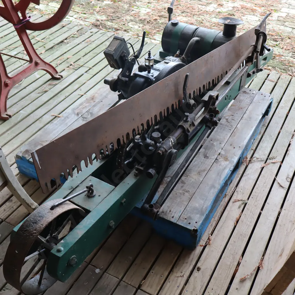 Wade Log Saw Self Propelled Image 1++