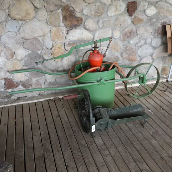 Antique Prices Hand Pump And Andrew And Beaven Christchurch Chuffer/Hay Maker