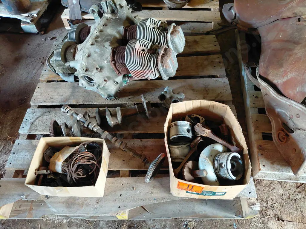 Continental Aircraft Engine Image 1++