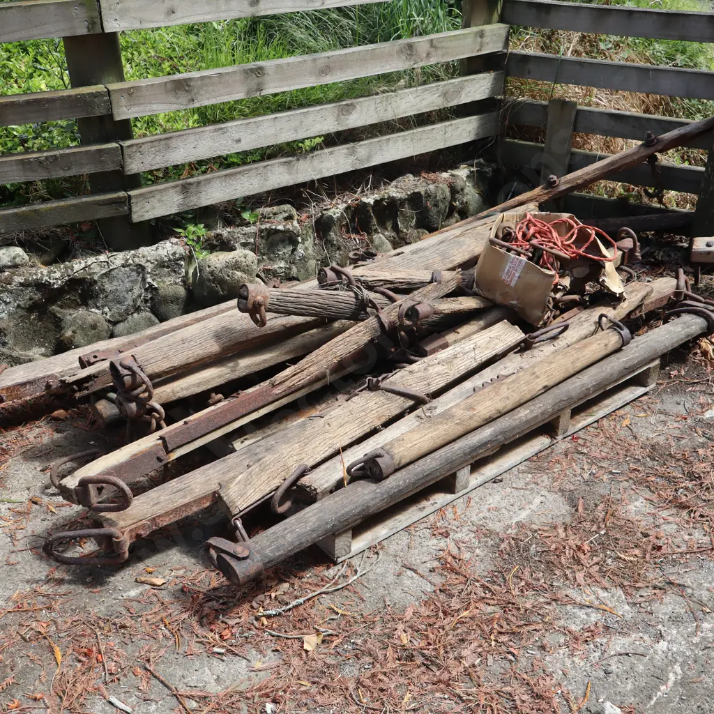 Pallet Swindle Trees Image 1++