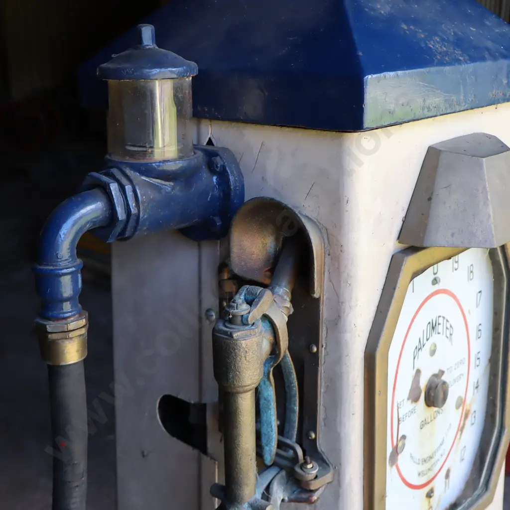 Palometer Petrol Bowser Short Airport Version Image 1++