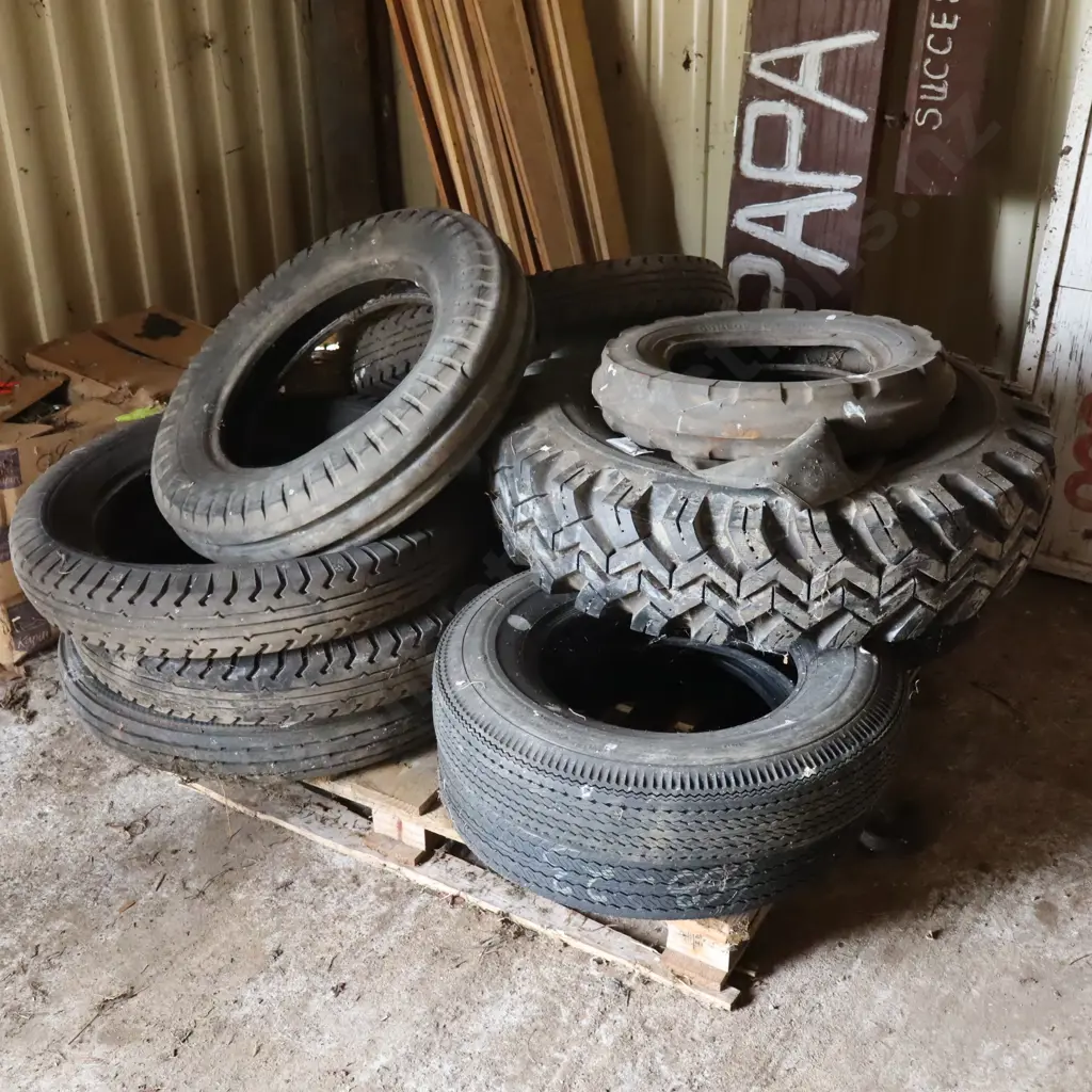 Pallet Tyres Image 1++