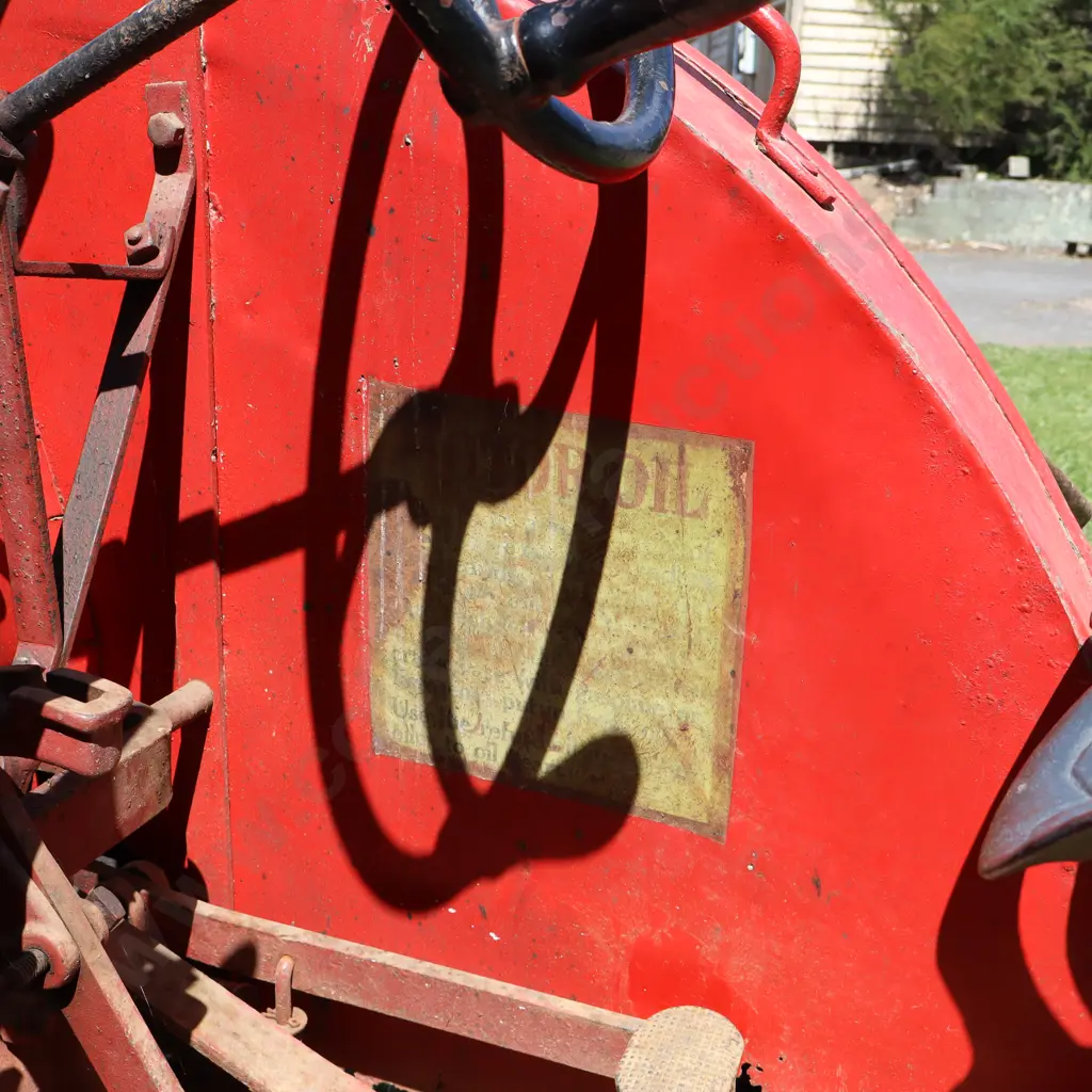 Avery Tractor Oldest Tractor In The Waikato Image 1++