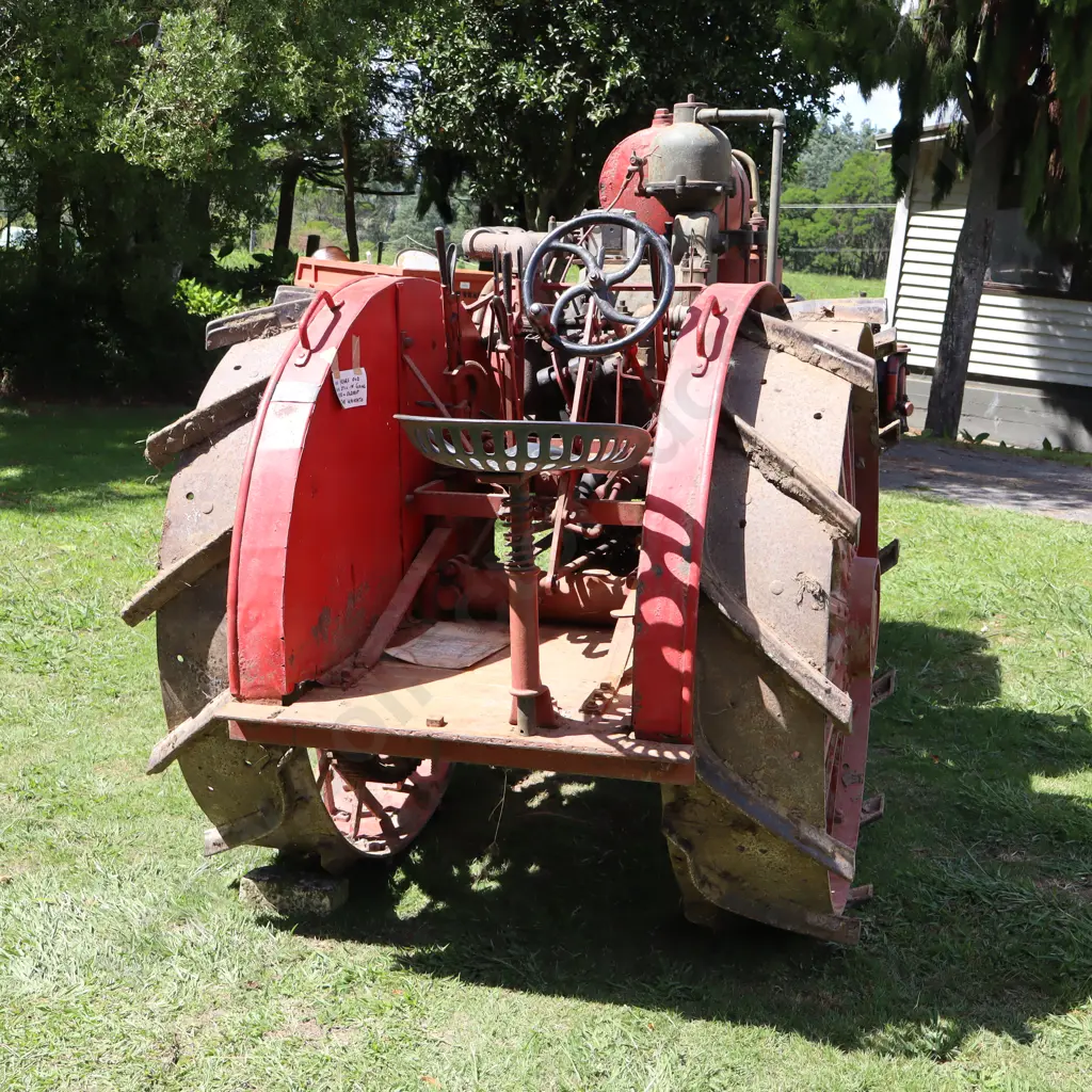 Avery Tractor Oldest Tractor In The Waikato Image 1++